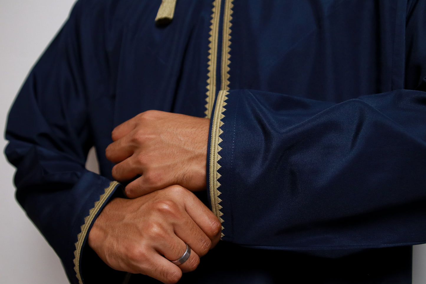 Midnight Blue Omani Thobe