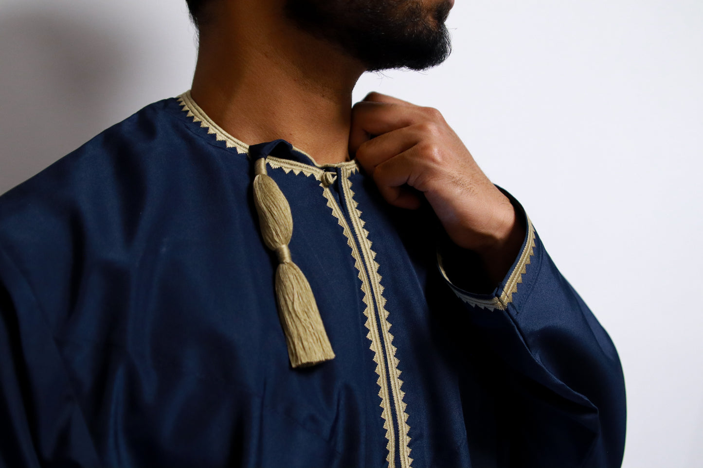 Midnight Blue Omani Thobe