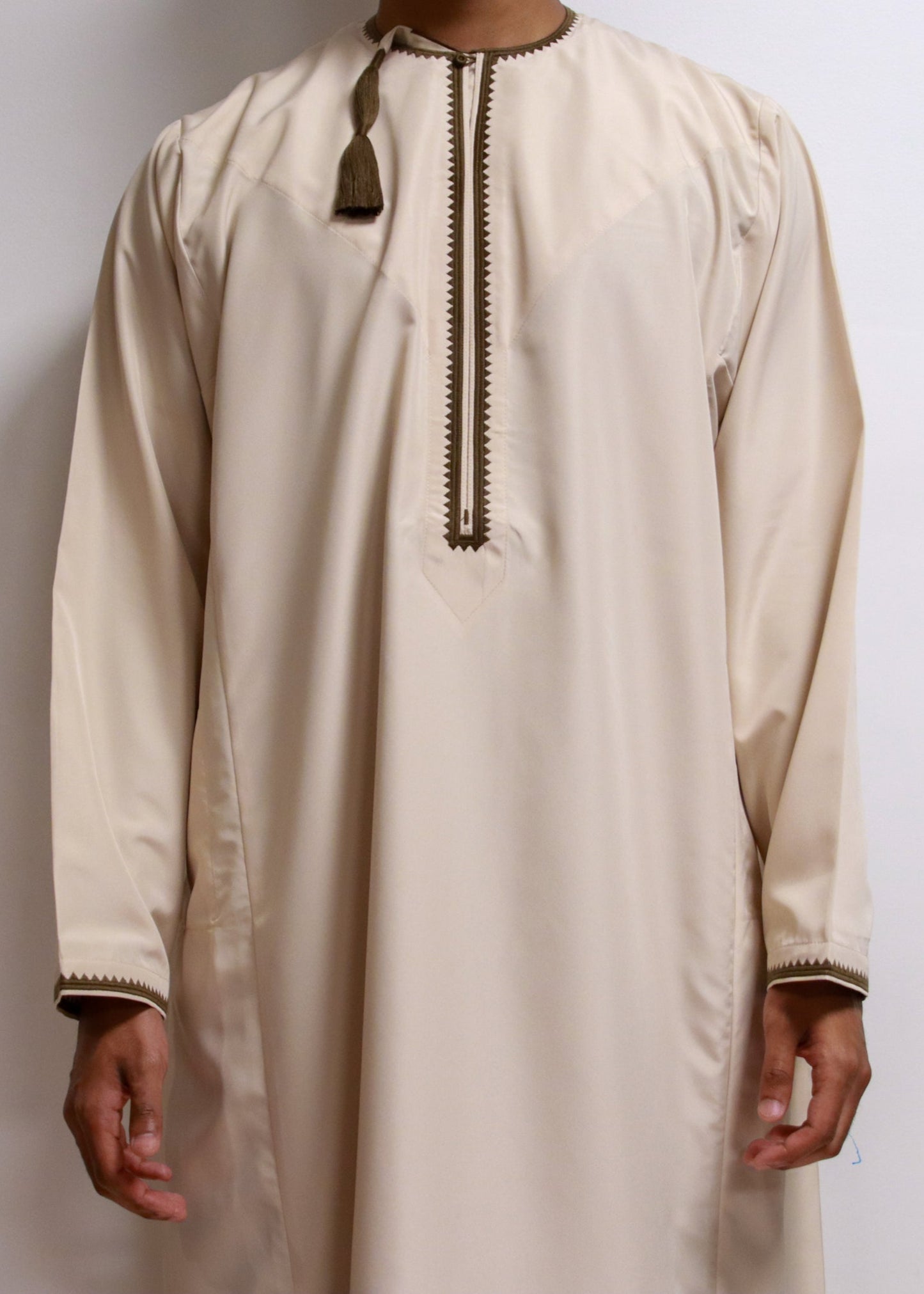 Sand Beige Omani Thobe